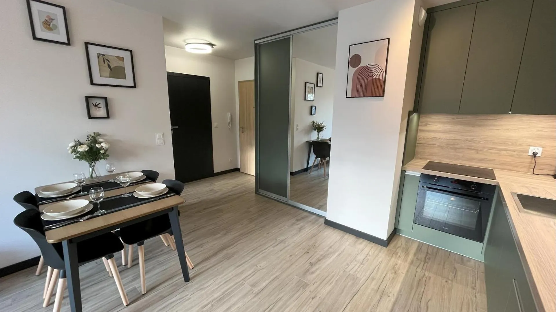 Amber Lighthouse Apartment غدانسك 0*,  بولندا